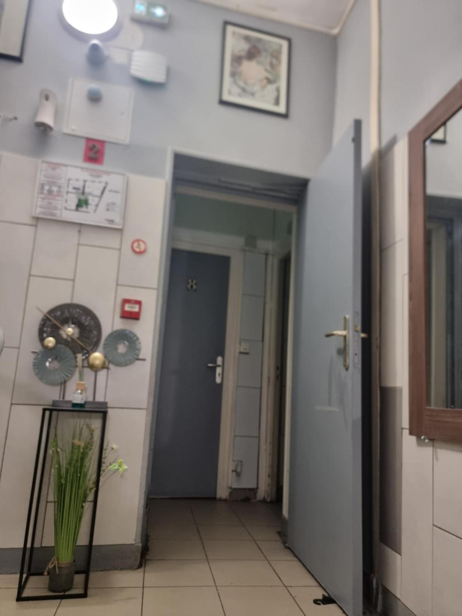 Hotel Aboukir Париж Екстер'єр фото